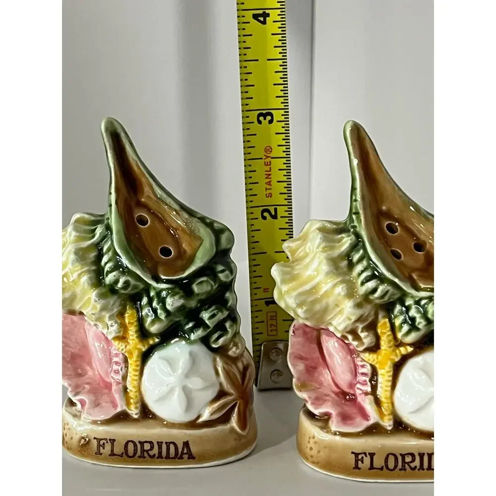 Vintage Florida Seashell Salt Pepper Shakers Made in Japan Coastal‎ Beach Decor